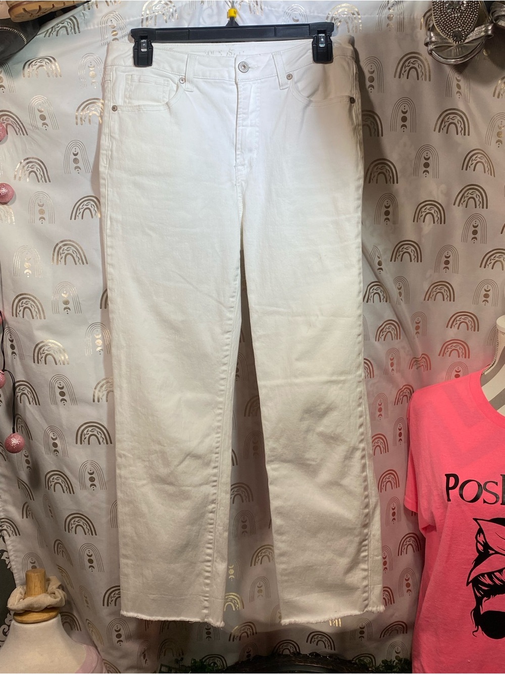 Women's White Straight-Leg Jeans — Clean Classic Fit